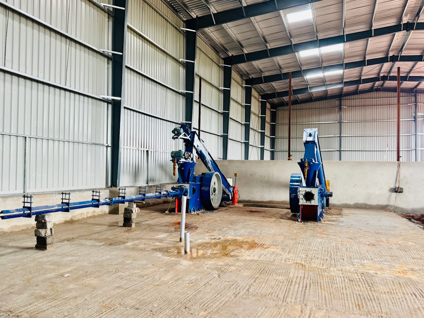 Briquetting machinery in the production area of Sri Parameswara plant